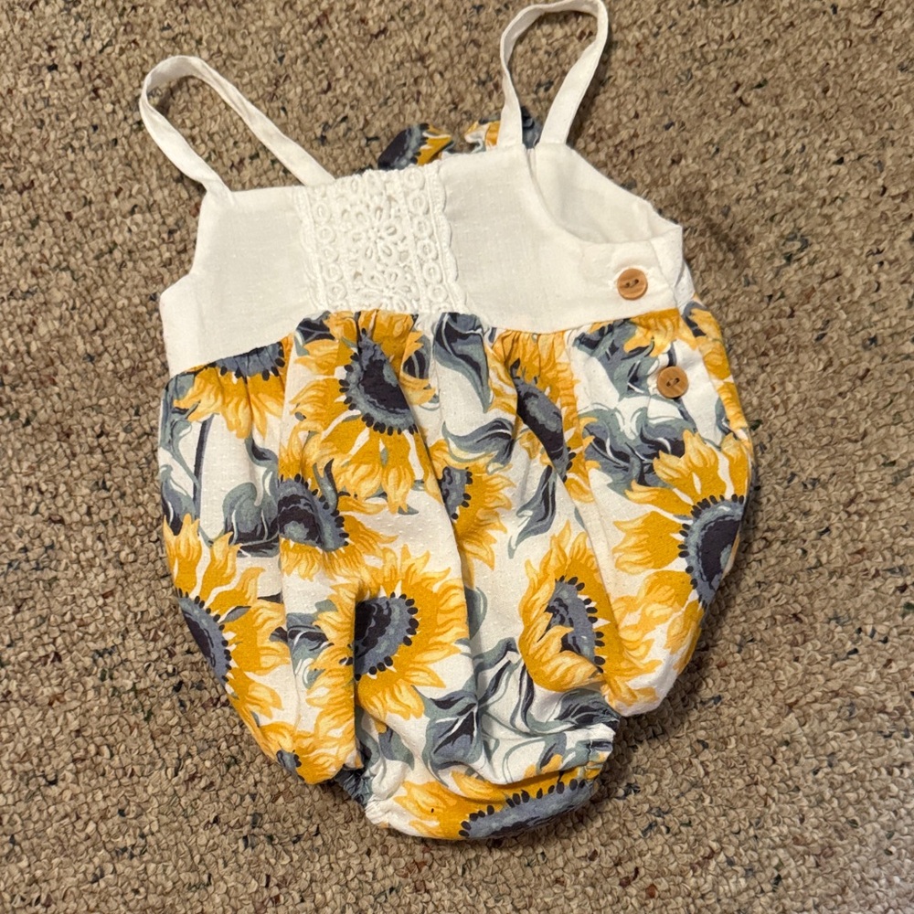 Tommy Bahama Sunflower Print Diaper Cover